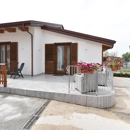 Semesterbostad La Casa Di Metis