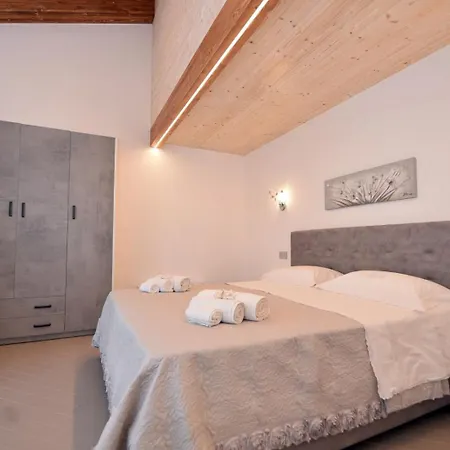 Semesterbostad La Casa Di Metis