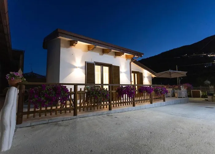 La Casa Di Metis בית נופש אג'רולה